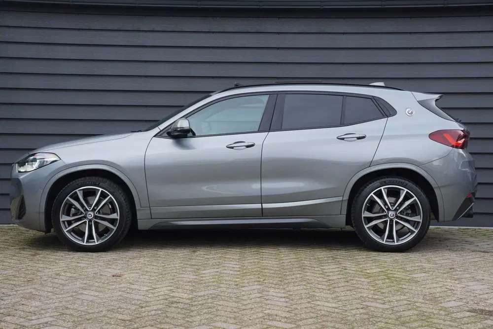 BMW X2 sDrive20i Business Edition Plus uit 2022, foto 3