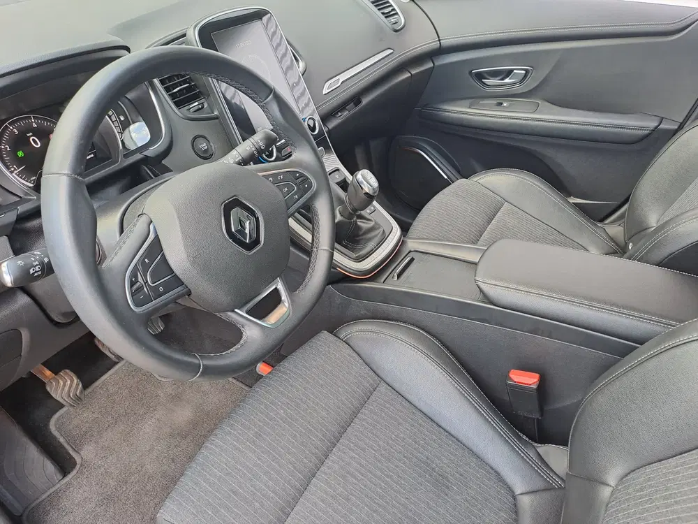 Renault Grand Scenic Grand Scénic 1.3 TCe Techno 7 Persoons uit 2023, foto 15