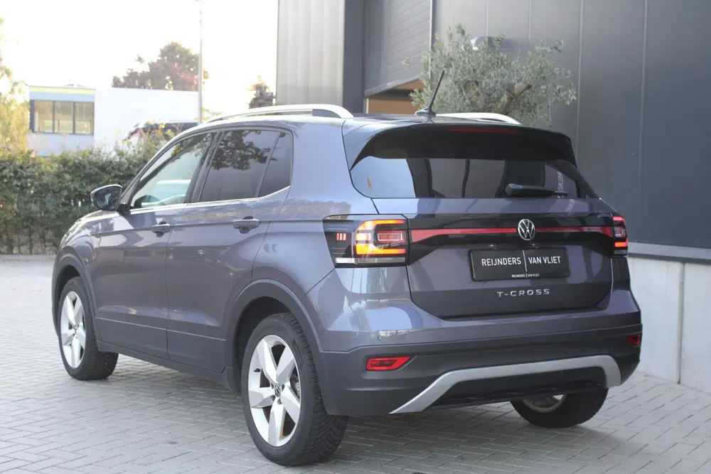 Volkswagen T-Cross 1.5 TSI Style uit 2022, foto 2