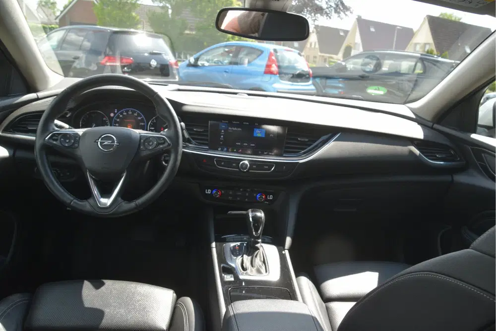 Opel Insignia Sport 1.5 Turbo Innovation Matrix-LED uit 2019, foto 10