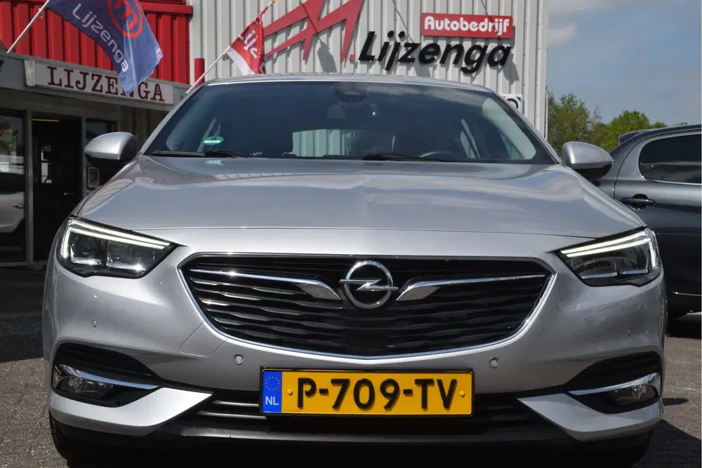 Opel Insignia Sport 1.5 Turbo Innovation Matrix-LED uit 2019, foto 11