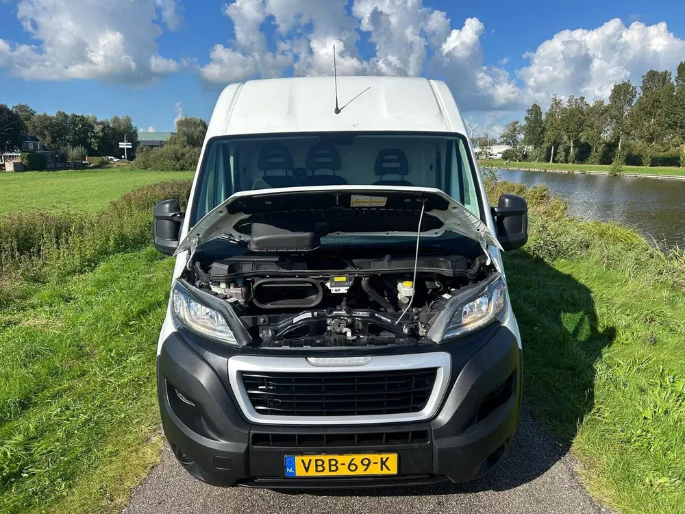 Peugeot Boxer 330 2.0 BlueHDI L2H2 Premium uit 2019, foto 13