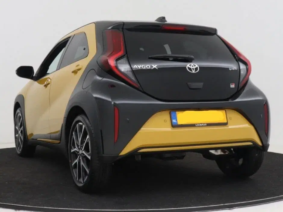 Toyota Aygo X Hybrid 115 GR Sport uit 2025, foto 15