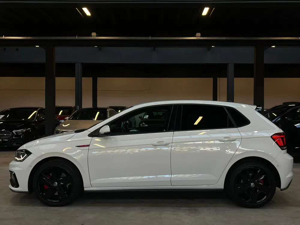 Volkswagen Polo 2.0 TSI GTI CarPlay uit 2019, foto 2