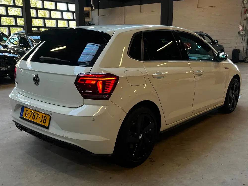 Volkswagen Polo 2.0 TSI GTI CarPlay uit 2019, foto 5