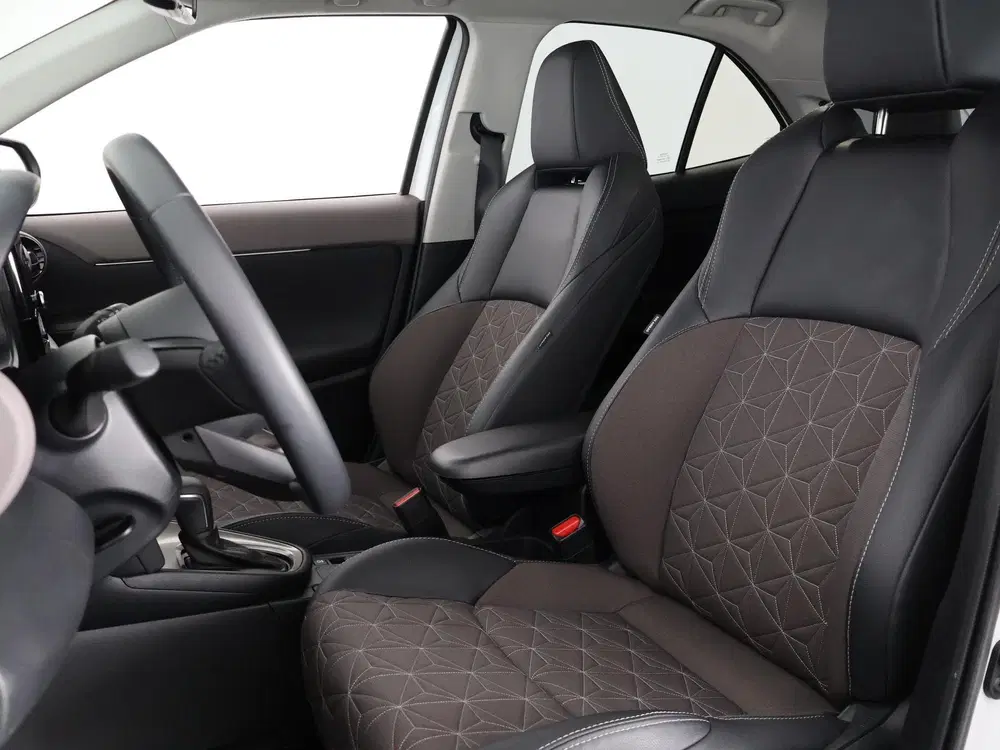 Toyota Yaris Cross 1.5 Hybrid Executive uit 2025, foto 6