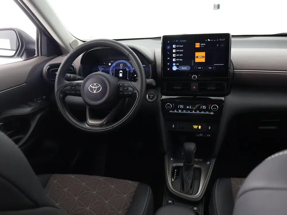 Toyota Yaris Cross 1.5 Hybrid Executive uit 2025, foto 7