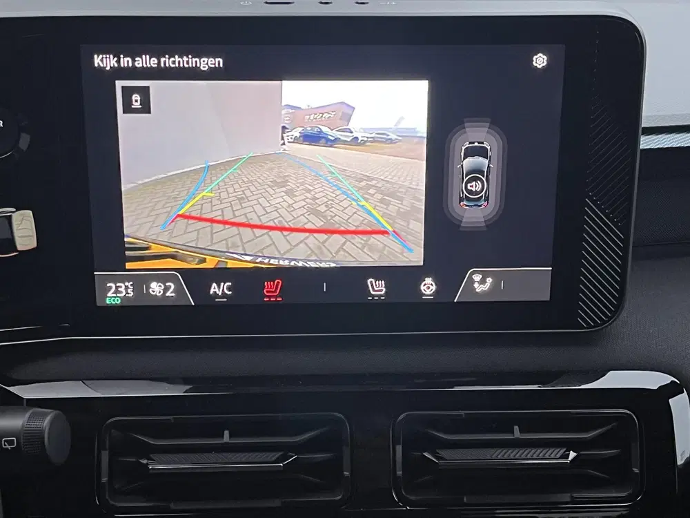 Nissan Micra ADVANCE 52 kWh uit 2025, foto 5
