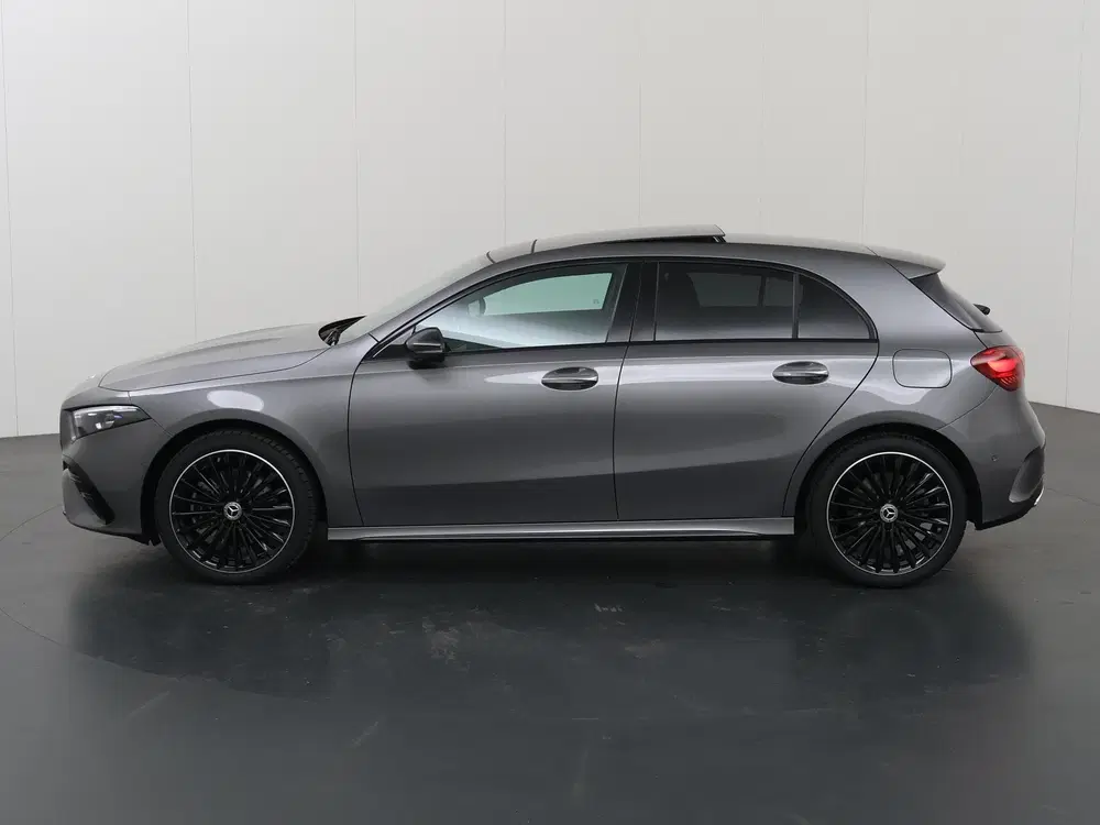 Mercedes-Benz A-Klasse 250e Business Solution AMG uit 2026, foto 5