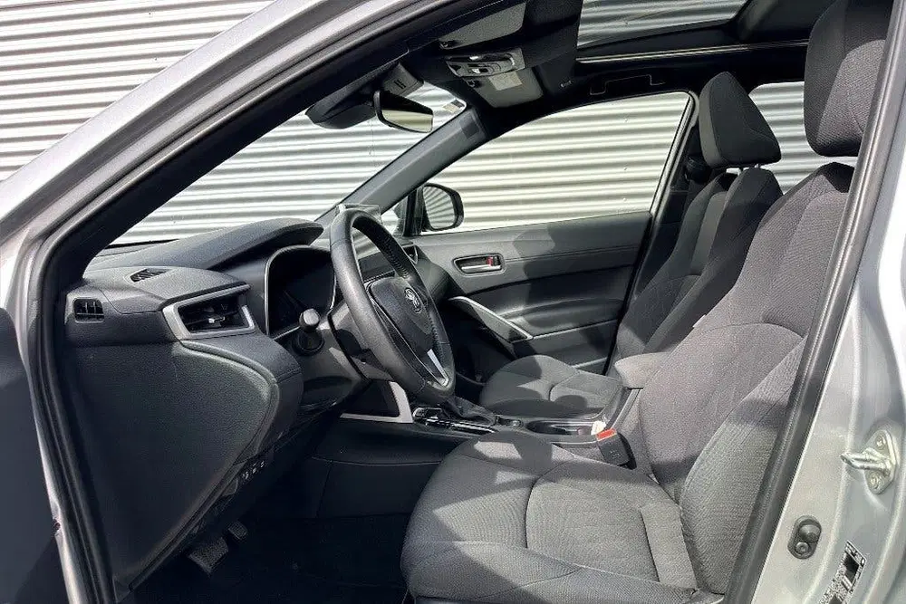 Toyota Corolla Cross Hybrid 140 Style Premium Panoramad. uit 2025, foto 5