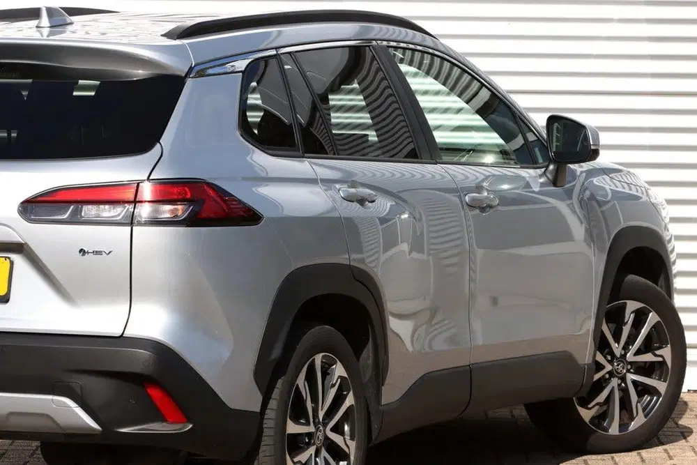 Toyota Corolla Cross Hybrid 140 Style Premium Panoramad. uit 2025, foto 7