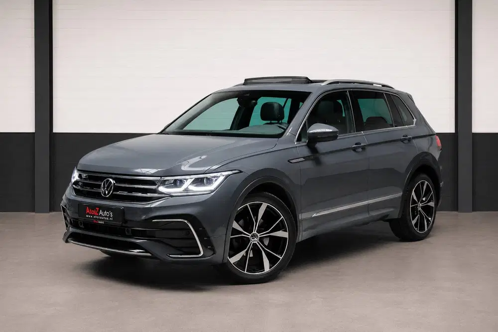 Volkswagen Tiguan 1.5 TSI R-Line l 3x R-Line Pano ACC IQ uit 2021