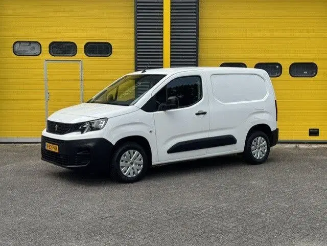 Peugeot Partner 1.2 Airco Cruise BTW&BPM VRIJ uit 2021