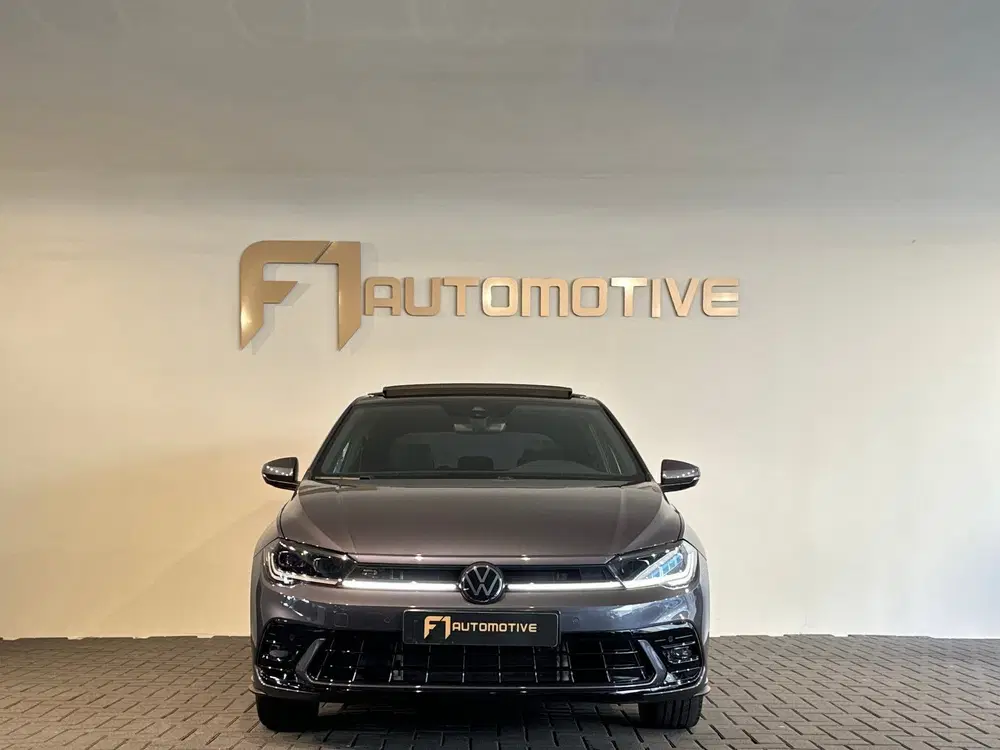 Volkswagen Polo 1.0 TSI R-Line Pano uit 2023, foto 2
