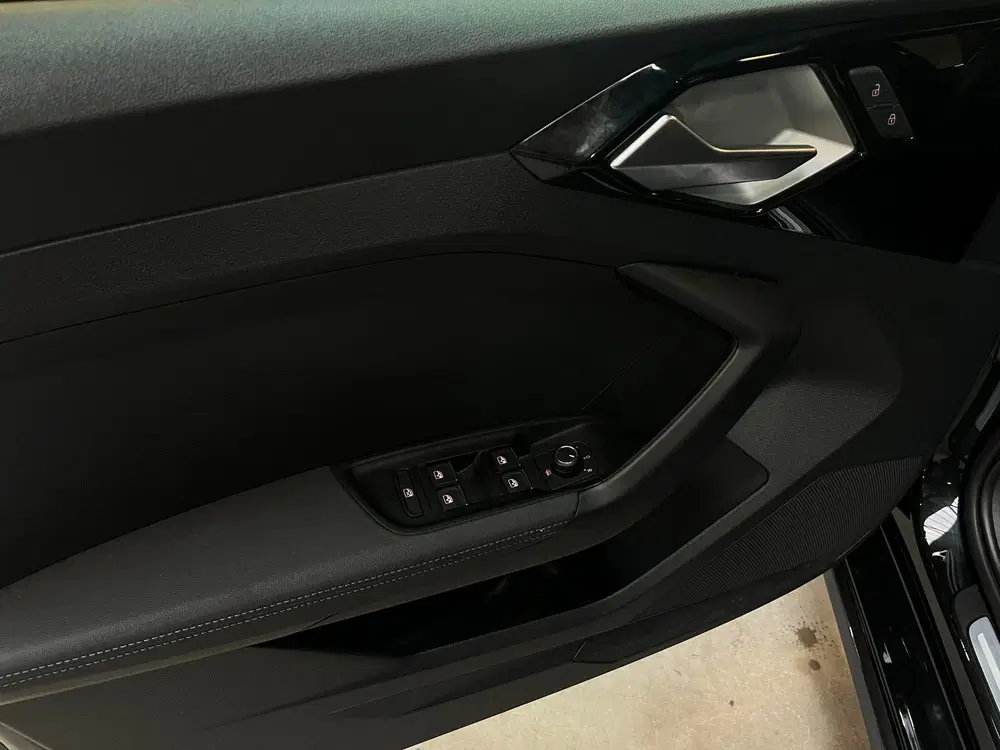 Audi A1 40 TFSI S Line CarPlay uit 2019, foto 11