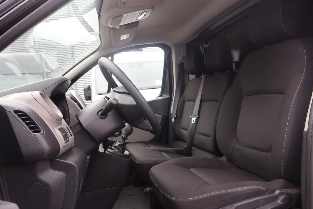 Renault Trafic 1.6 dCi T27 L1H1 Airco Trekhaak (bj 2019) uit 2019, foto 2