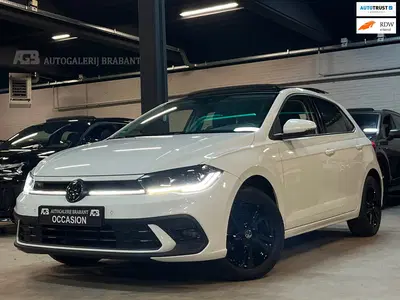 Volkswagen Polo 1.0 TSI Life Business Pano uit 2023