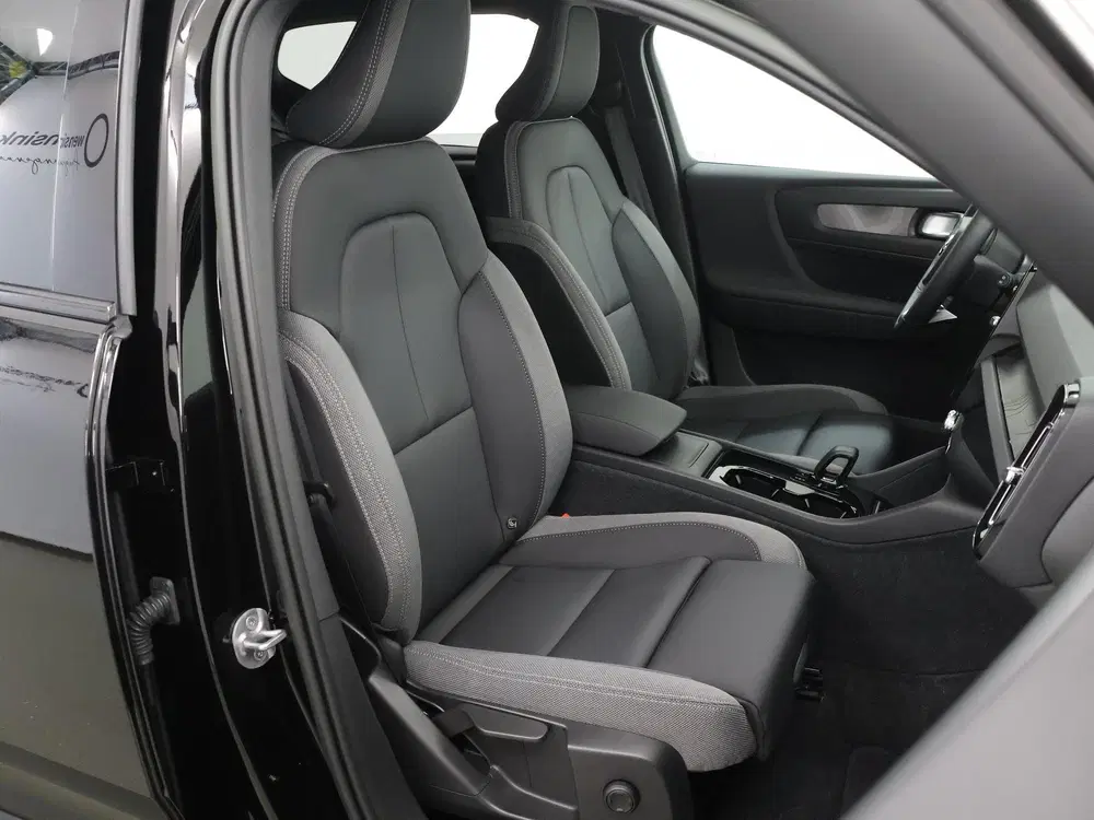 Volvo XC40 Recharge Twin Plus 78 kWh uit 2024, foto 10