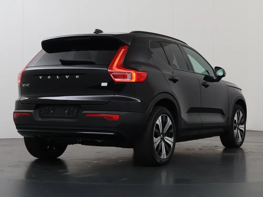 Volvo XC40 Recharge Twin Plus 78 kWh uit 2024, foto 2
