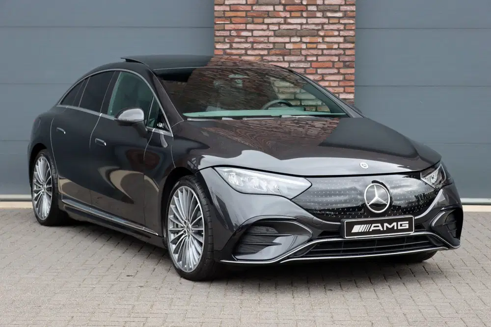 Mercedes-Benz EQE 300 AMG Line 90 kWh uit 2025, foto 3