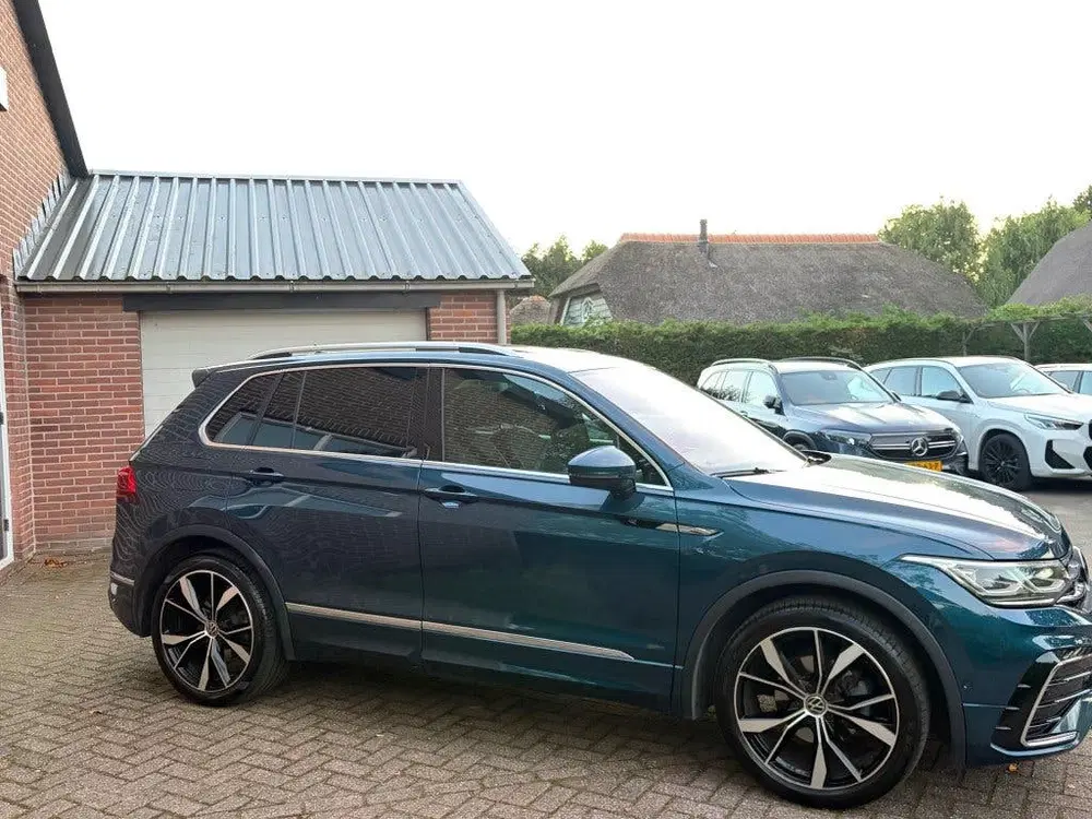 Volkswagen Tiguan 1.5 TSI R-line PANO IQLIGHT HUD KEYLESS 36 uit 2020, foto 7