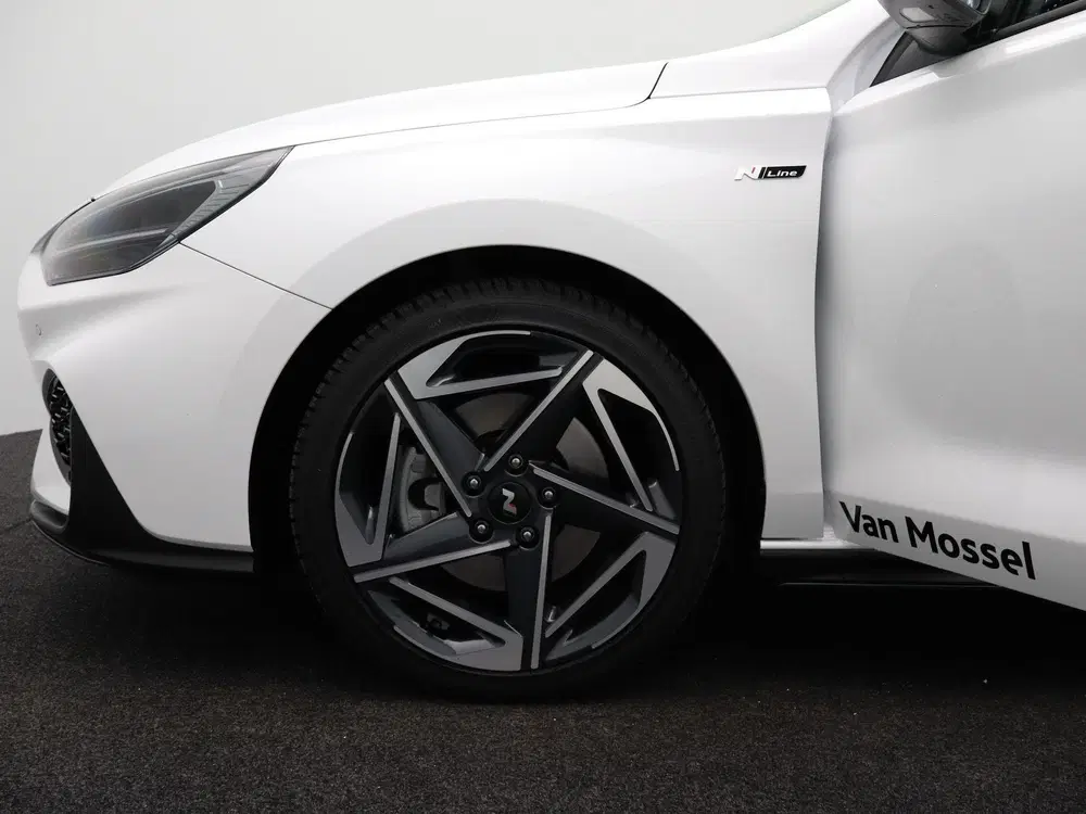 Hyundai i30 1.5 T-GDi MHEV N Line uit 2025, foto 15