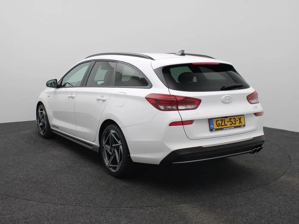 Hyundai i30 1.5 T-GDi MHEV N Line uit 2025, foto 2