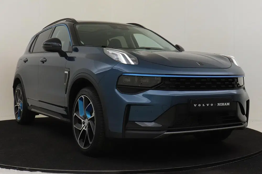 Lynk & Co 01 1.5 PHEV -PANO.DAK uit 2023, foto 11