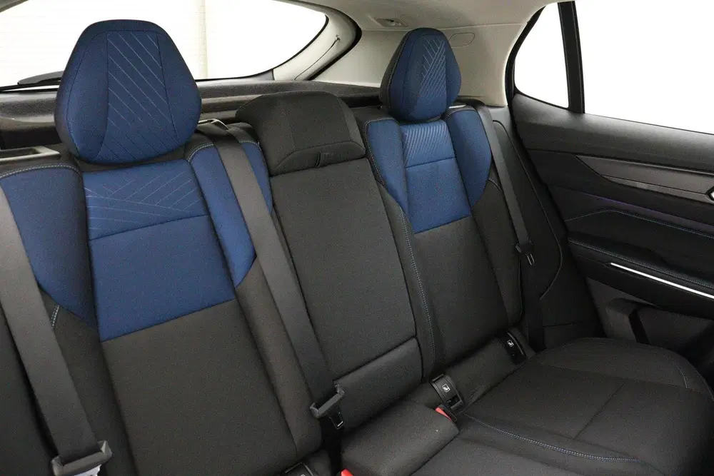 Lynk & Co 01 1.5 PHEV -PANO.DAK uit 2023, foto 14