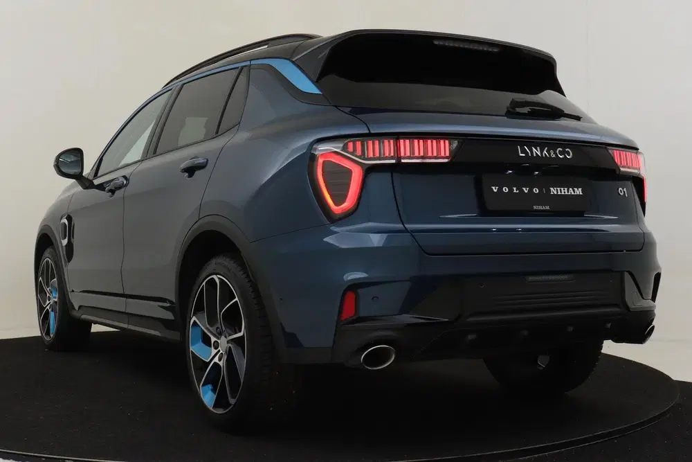 Lynk & Co 01 1.5 PHEV -PANO.DAK uit 2023, foto 5