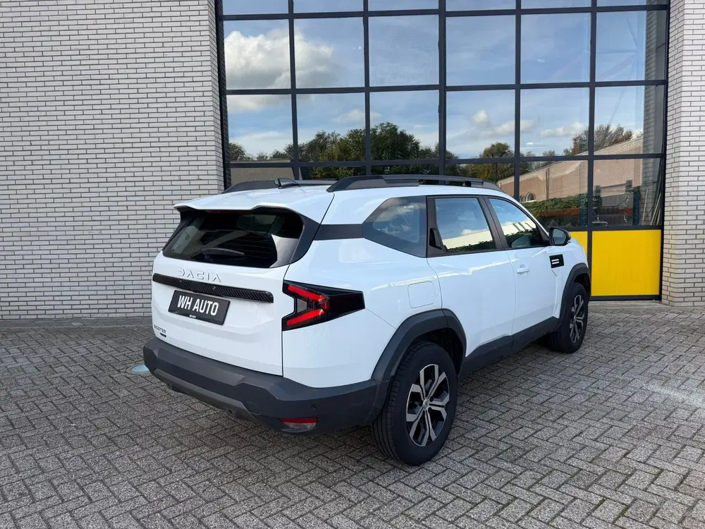 Dacia Bigster 1.8 Hybrid 155 Expression uit 2025, foto 3
