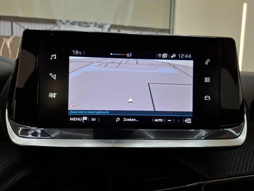 Peugeot 2008 1.2 Active 2jr APK trekhaak LED uit 2021, foto 14