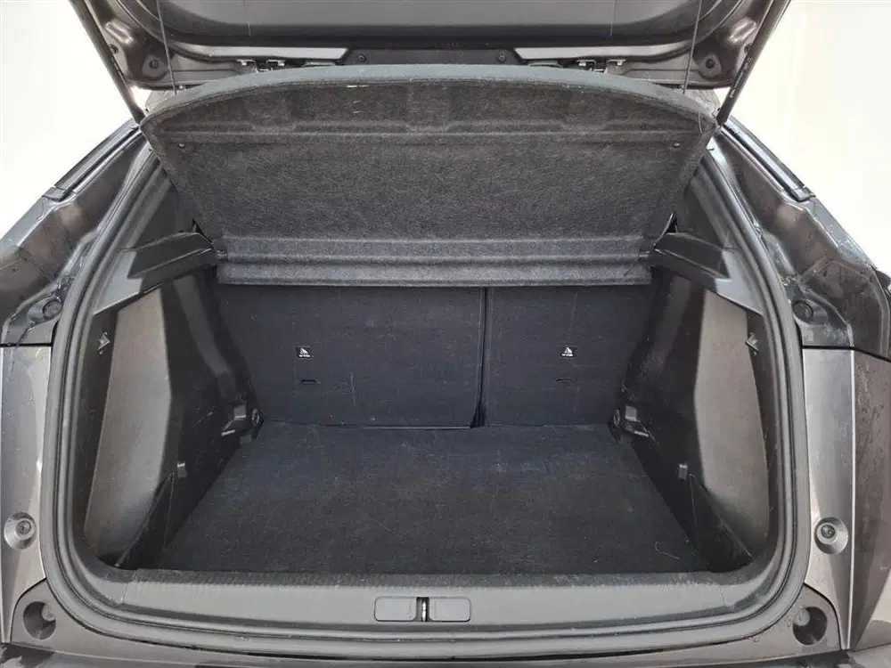 Peugeot 2008 1.2 Active 2jr APK trekhaak LED uit 2021, foto 15