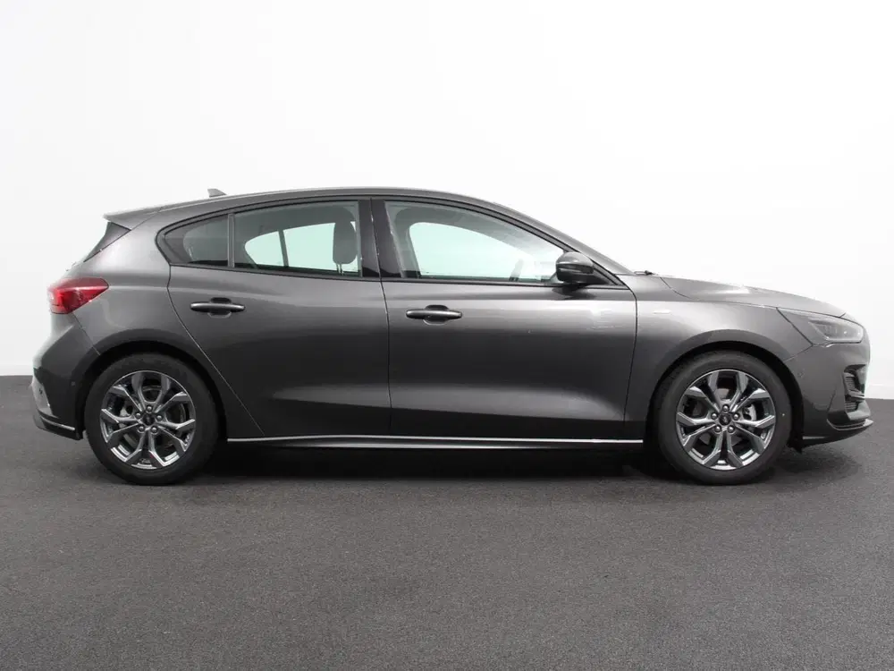 Ford Focus 1.0 Focus 125 PK HB ST-Line Automaat Navig uit 2023, foto 7