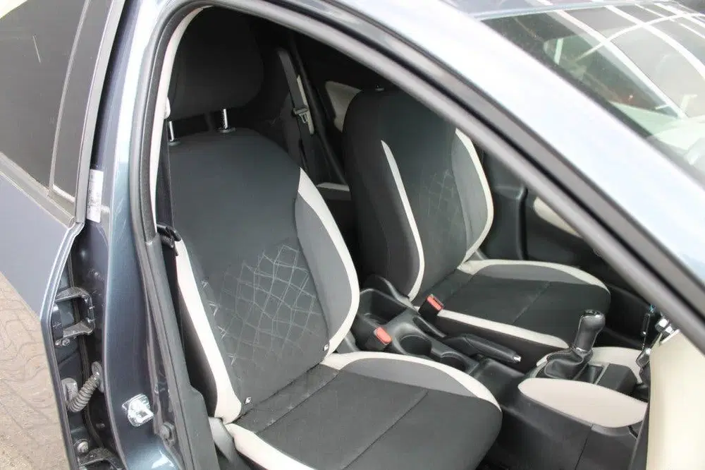 Nissan Micra 1.0 IG-T N-Connecta uit 2019, foto 13