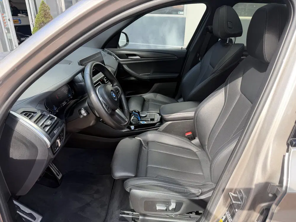 BMW iX3 Executive 80 kWh soh 95 M-Sport uit 2022, foto 7