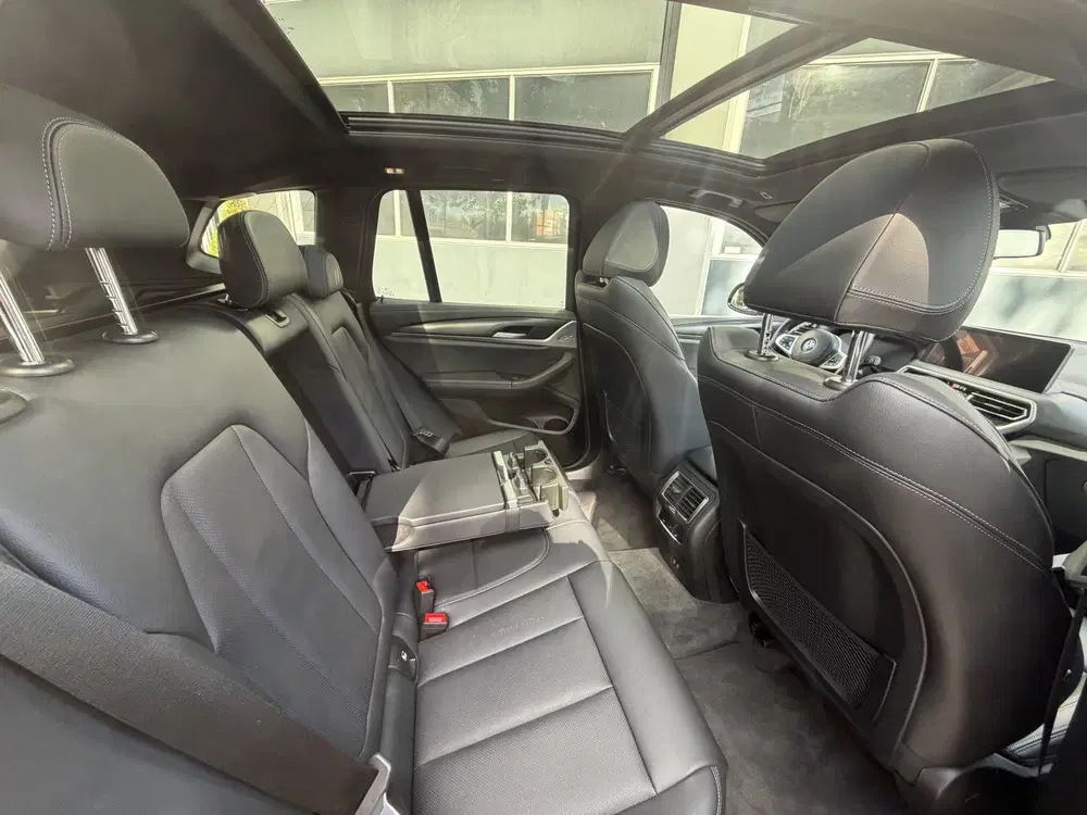 BMW iX3 Executive 80 kWh soh 95 M-Sport uit 2022, foto 9