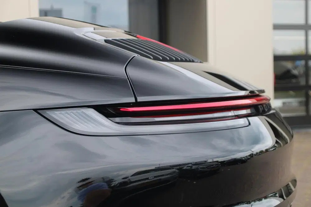 Porsche 911 Carrera S Cabrio (992) 450pk uit 2021, foto 13