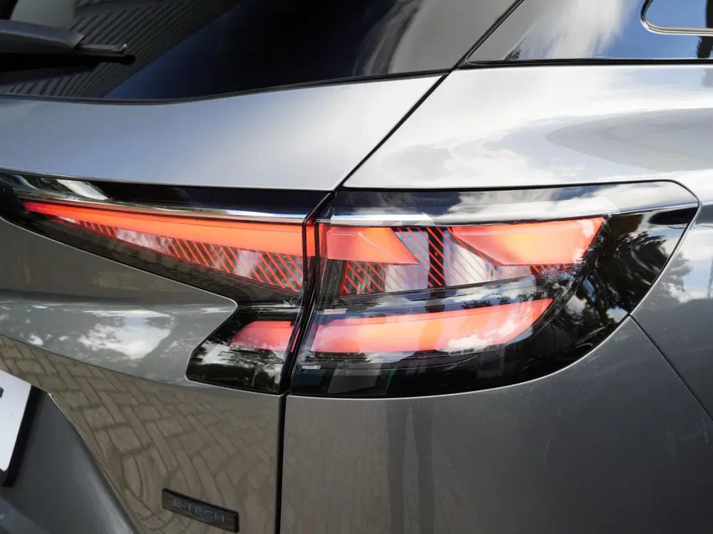 Renault Austral 1.2 full hybrid 200 esprit Alpine uit 2026, foto 5