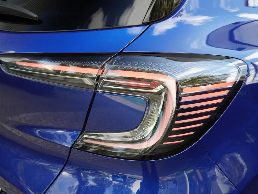 Renault Captur 1.2 TCe 115 techno uit 2026, foto 5