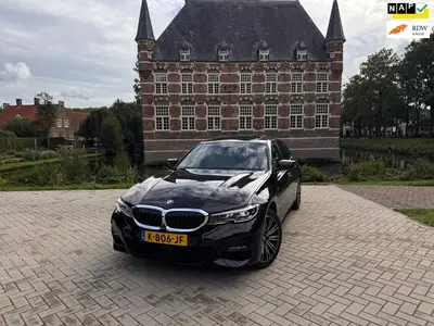 BMW 3-serie 330e M Sport 297PK uit 2021