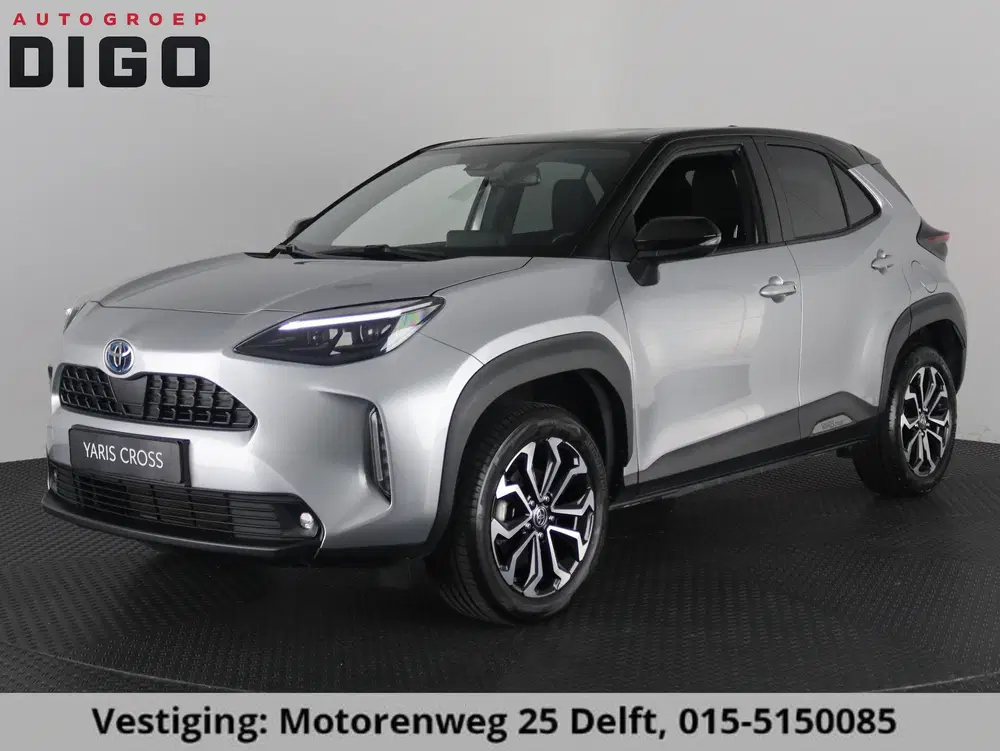 Toyota Yaris Cross 1.5 HYBRID DYNAMIC BITONE SILVERLINE GARA uit 2025