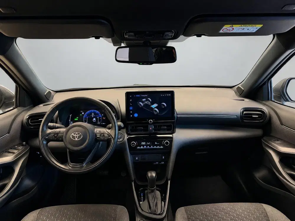 Toyota Yaris Cross 1.5 HYBRID DYNAMIC BITONE SILVERLINE GARA uit 2025, foto 12