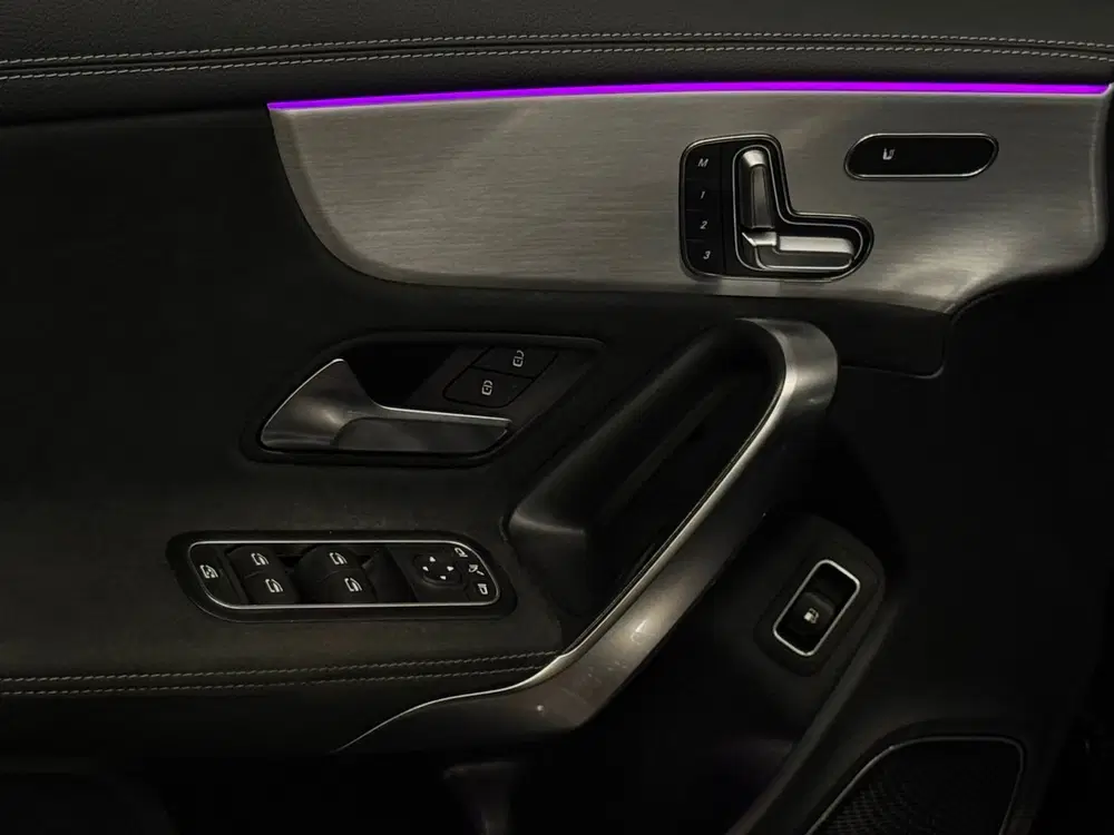 Mercedes-Benz CLA 250 e AMG 45S Blackpack Pano Memory uit 2020, foto 12