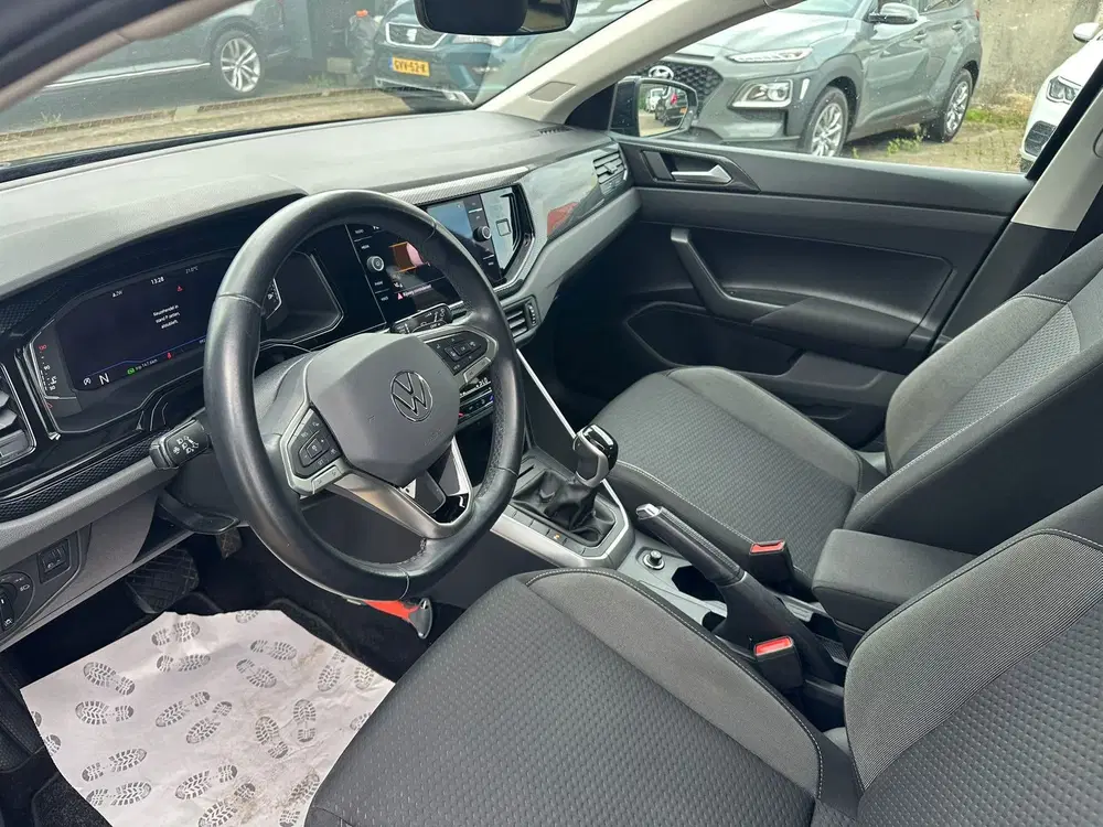 Volkswagen Polo 1.0 TSI DSG uit 2022, foto 8