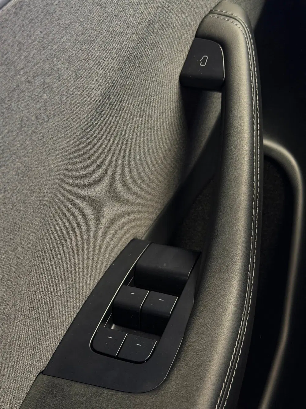 Tesla Model 3 Premium Long Range RWD 78 kWh FSD uit 2024, foto 13