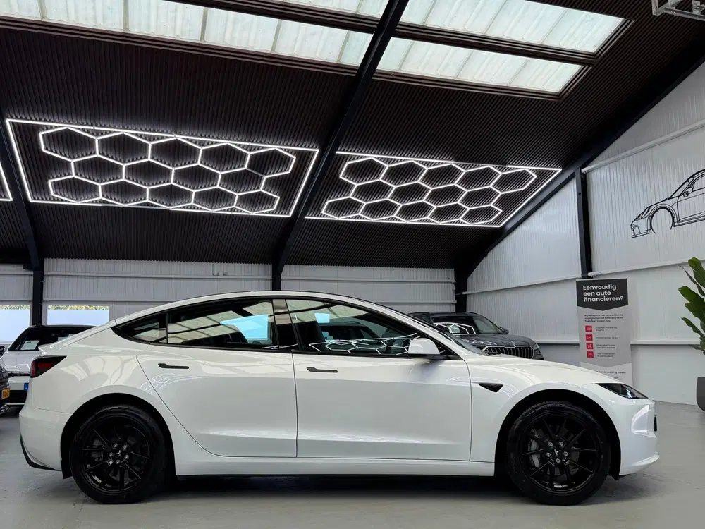 Tesla Model 3 Premium Long Range RWD 78 kWh FSD uit 2024, foto 14