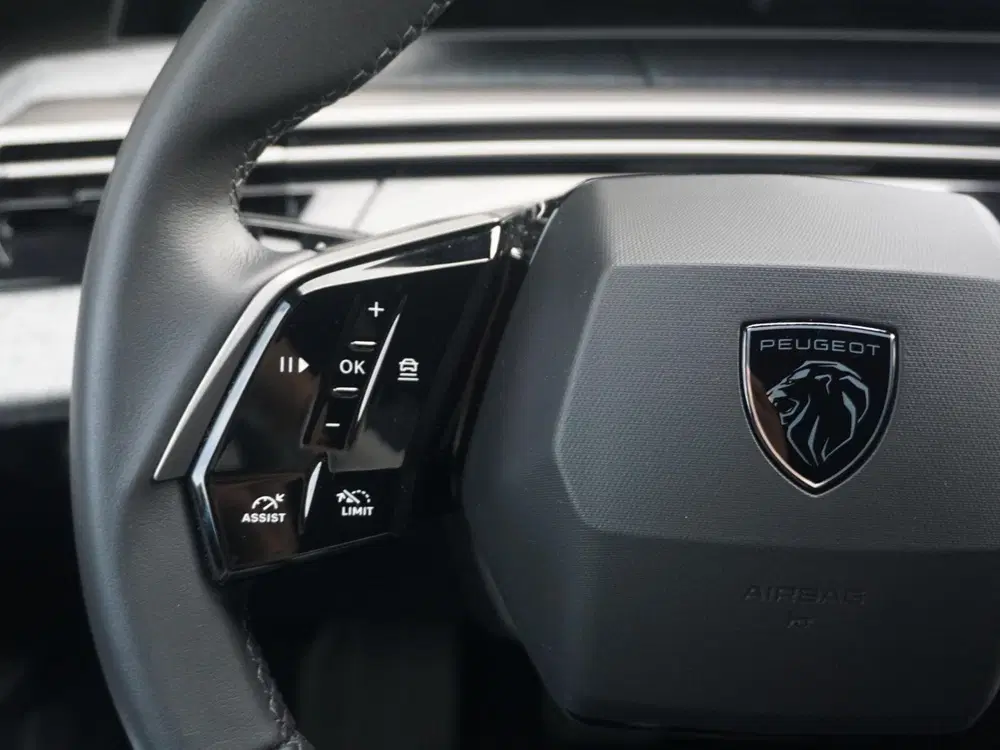 Peugeot 5008 1.2 Hybrid 136 Allure 7p 7-Persoons uit 2024, foto 14