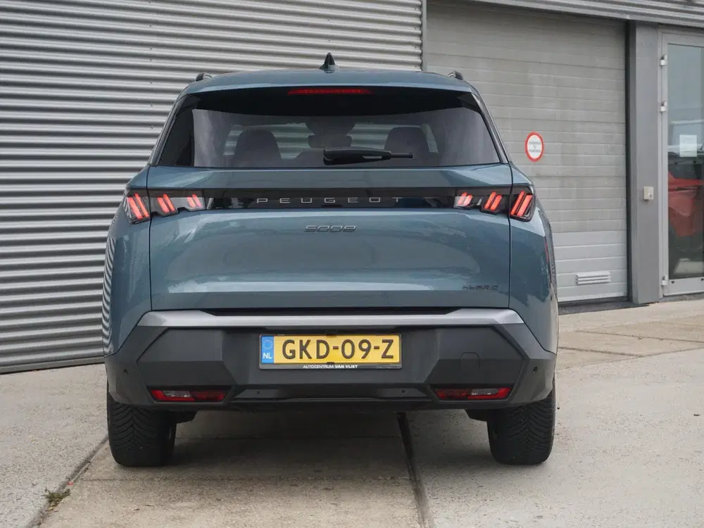 Peugeot 5008 1.2 Hybrid 136 Allure 7p 7-Persoons uit 2024, foto 4
