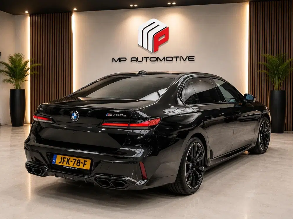 BMW 7-serie M760e xDrive M-Sport uit 2024, foto 3